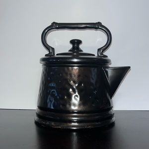 Last chance!! Vintage McCoy kettle